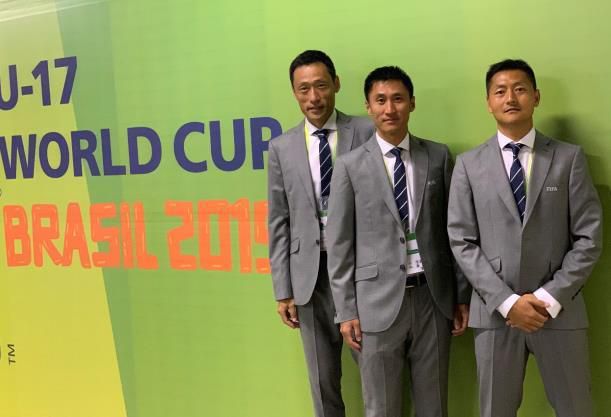 国产黑丝一区